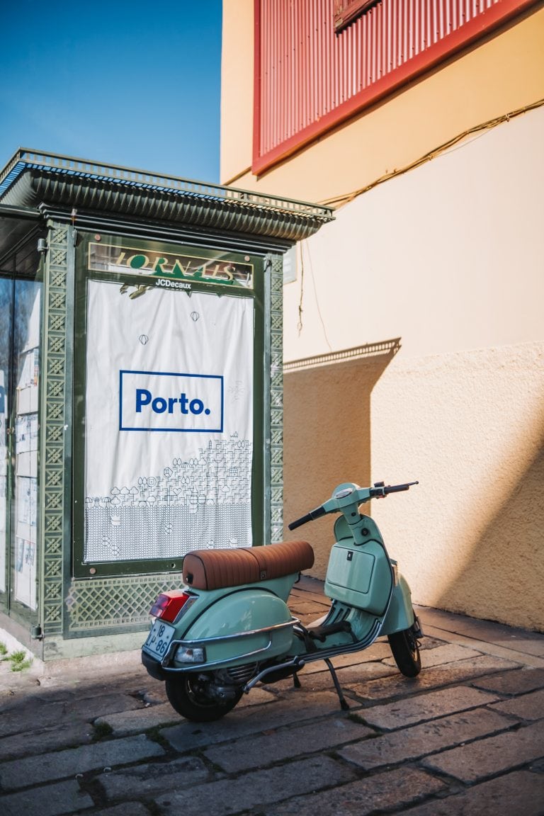 The Andante Card: Your Essential Guide to Getting Around Porto