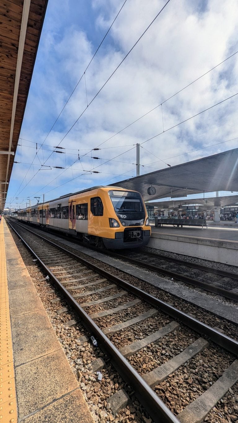 How to Get from Porto to Guimarães: Your Ultimate Guide